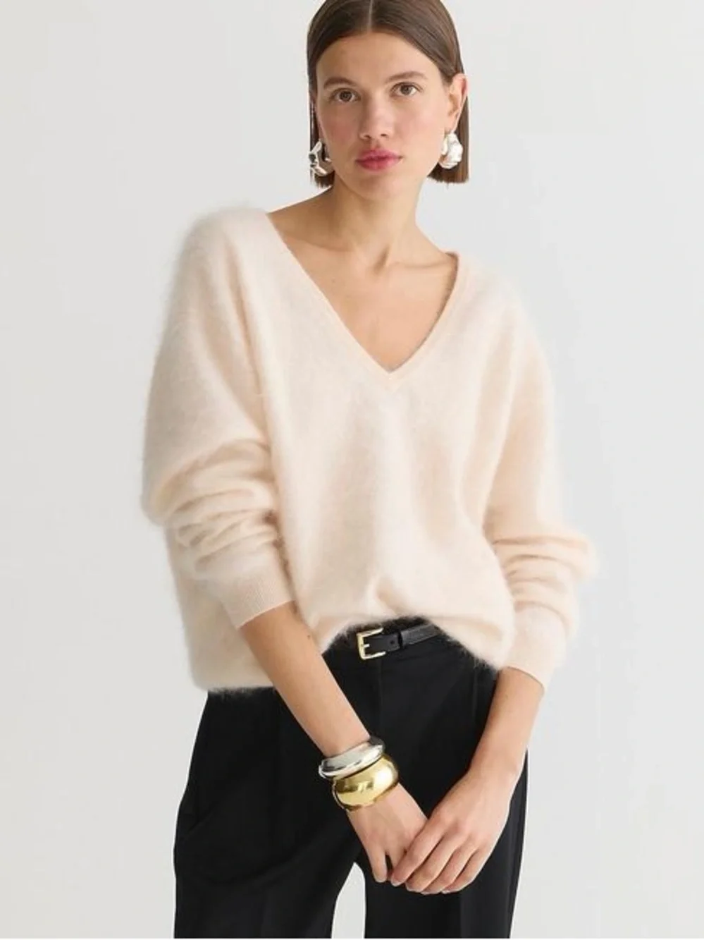J.Crew Brushed cashmere relaxed V-neck sweater cream fits S warm quiet luxury